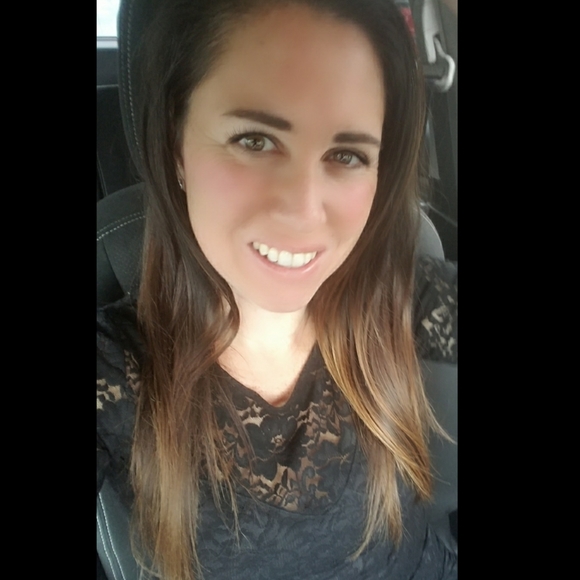 Meet your Posher, Amy - Picture 1 of 1